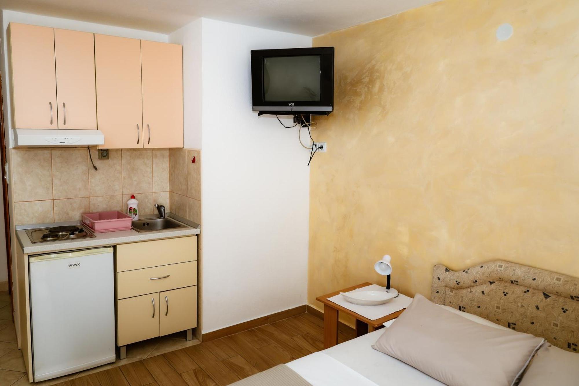 Guest House Ivana Tivat Exterior foto